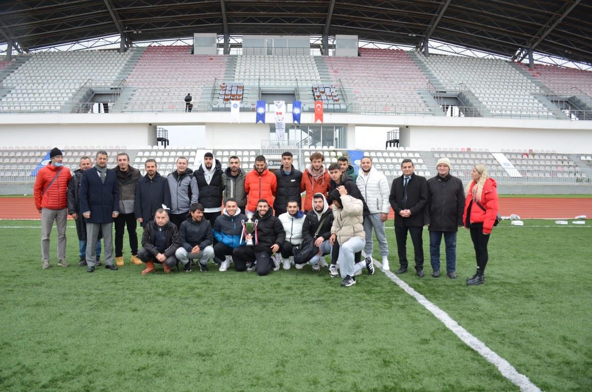 NKÜ futbol takımı, Üniversiteler Arası Futbol 1. Ligi\'ne yükseldi