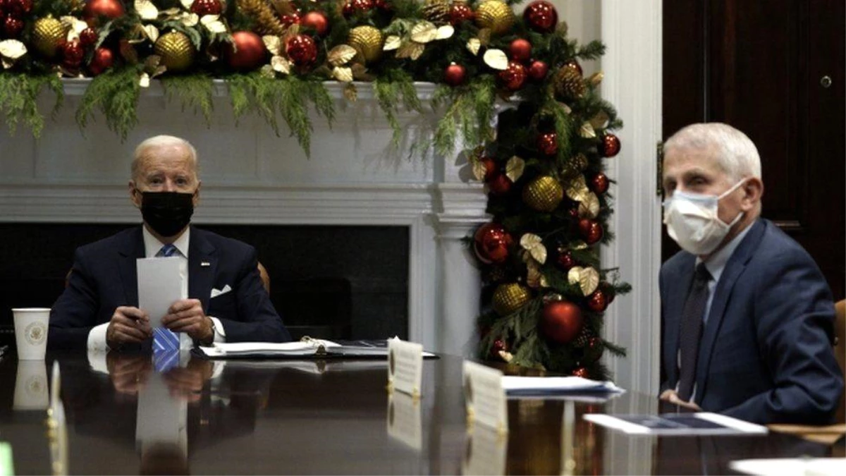 Omicron: Beyaz Saray Sağlık Danışmanı Fauci\'ye göre Noel seyahatleri varyantın yayılmasını hızlandıracak