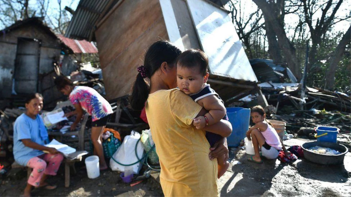 Rai Tayfunu\'nun vurduğu Filipinler\'de ölü sayısı 375\'e yükseldi