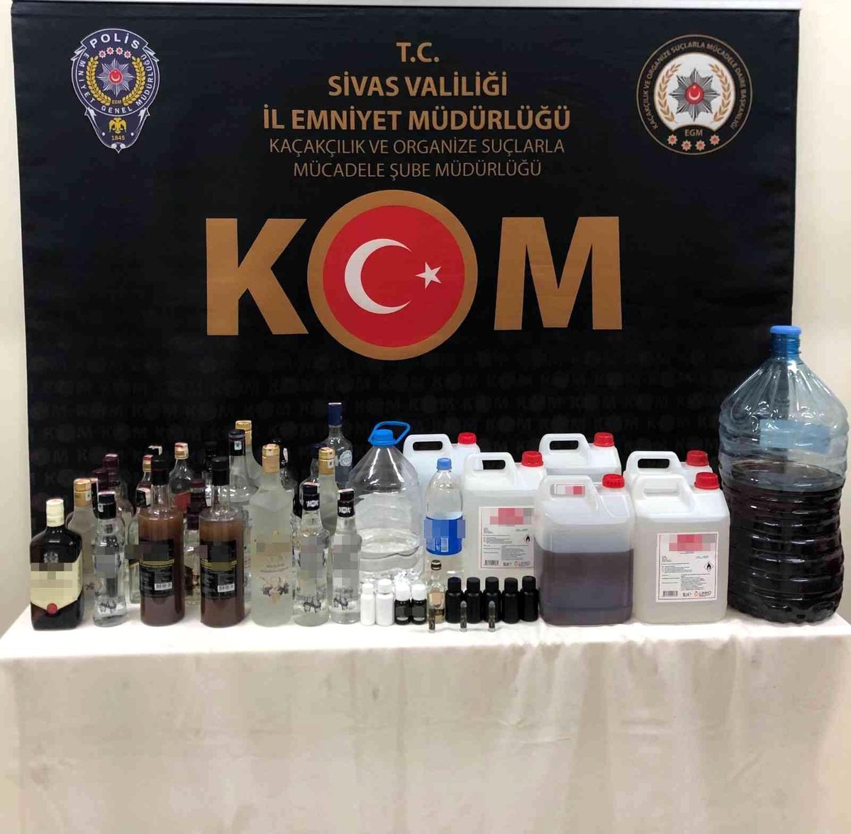 Sivas\'ta zehir operasyonu