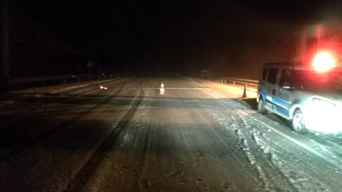 Tipi nedeniyle karayolu trafiğe kapatıldı