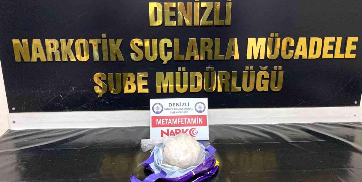 Uyuşturucu tacirlerine darbe; 20 tutuklama