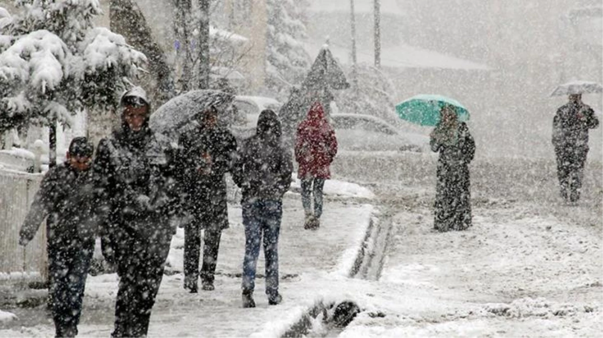 Valilik 16-21 Aralık için İstanbul\'u uyarmıştı! Peki beklenen kar gelecek mi, işte yanıtı