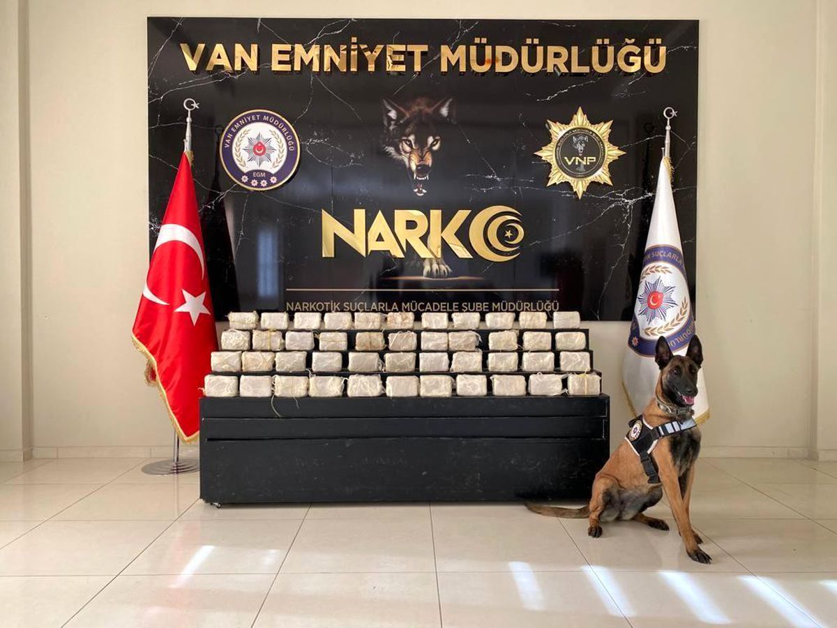 Van\'da 72 kilo 204 gram eroin ele geçirildi