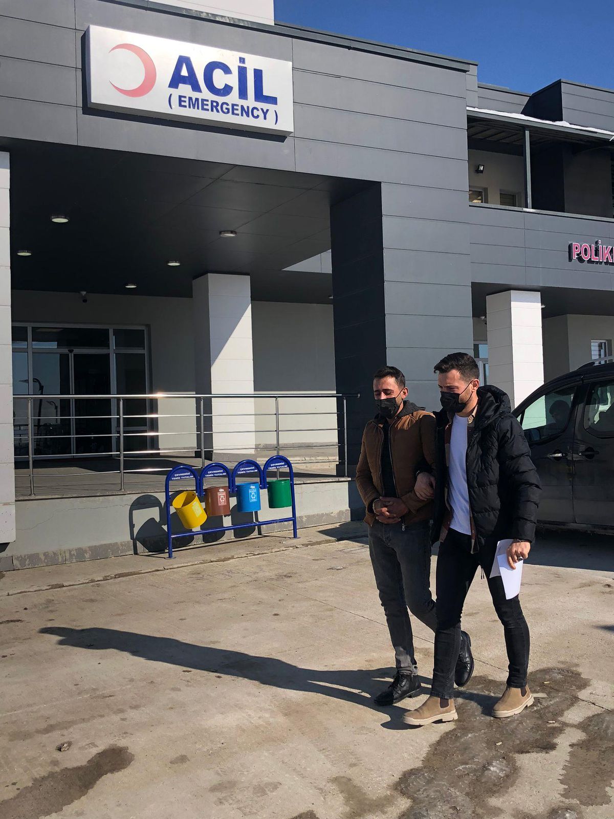 Van\'da düzensiz göçmeni darbederek parasını ve telefonunu alan zanlı tutuklandı