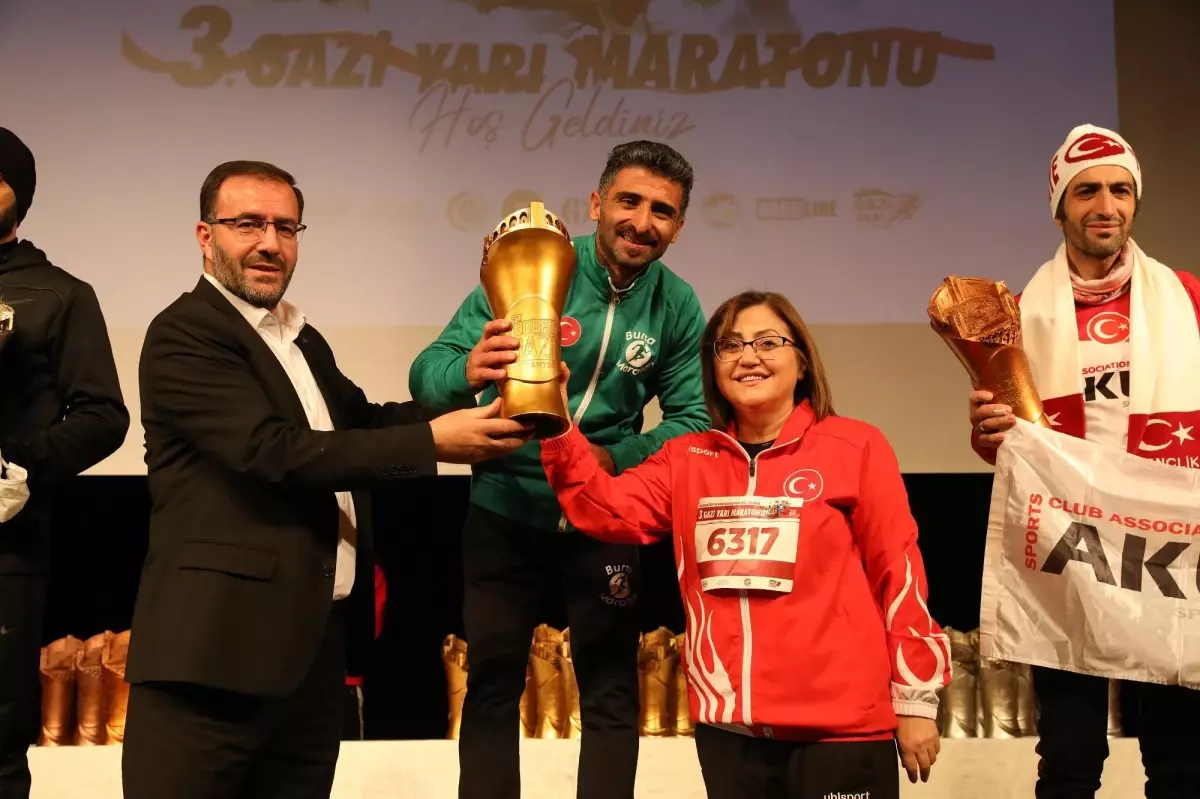 3\'üncü Gazi Yarı Maratonu\'nun sonuçları belli oldu