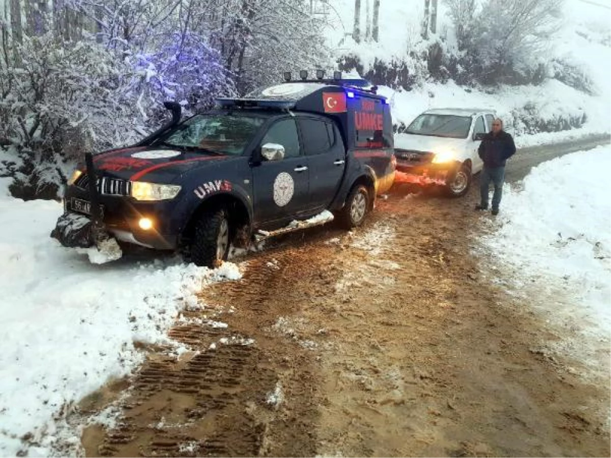 6 SAATLİK ÇALIŞMAYLA YOL AÇILDI; HAMİLE KADIN HASTANEYE ULAŞTIRILDI