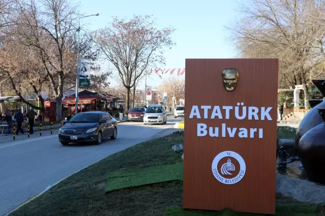 Atatürk'ün Edirne'ye gelişinin yıl dönümünde Atatürk Bulvarı açıldı