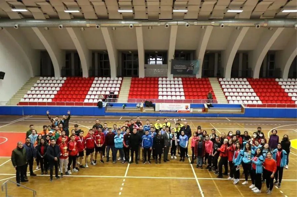 Aydın\'da yurtlar arası masa tenisi turnuvası sona erdi