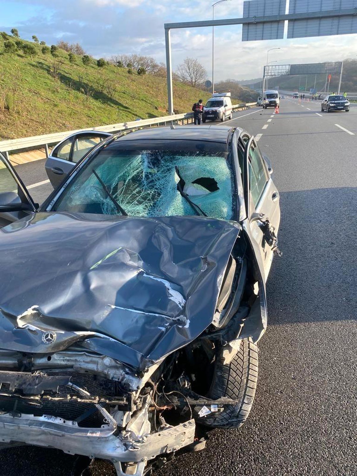 Balıkesir\'de trafik kazası: 2 ölü, 2 yaralı