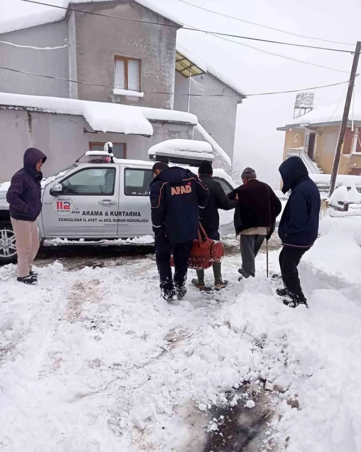 Diyaliz hastasının yardımına AFAD yetişti