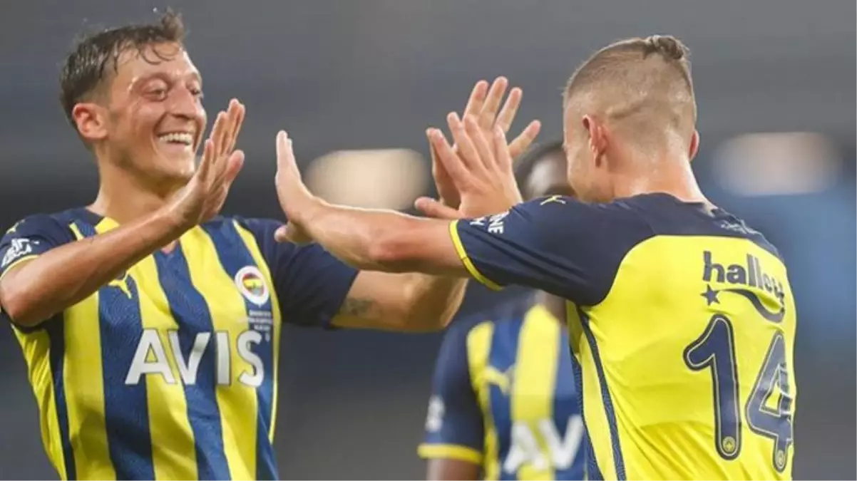 Pereira\'nın gidişiyle Fenerbahçeli futbolcular kurtlarını döküyor!