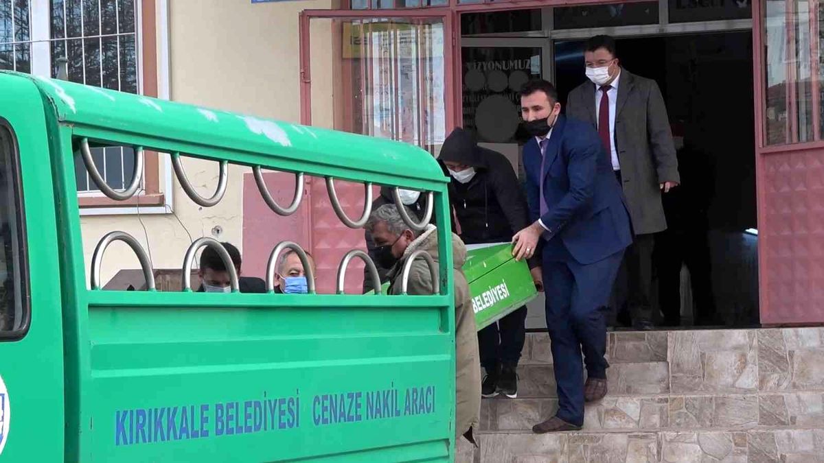Hademelik yaptığı okuldaki odasında ölü bulundu