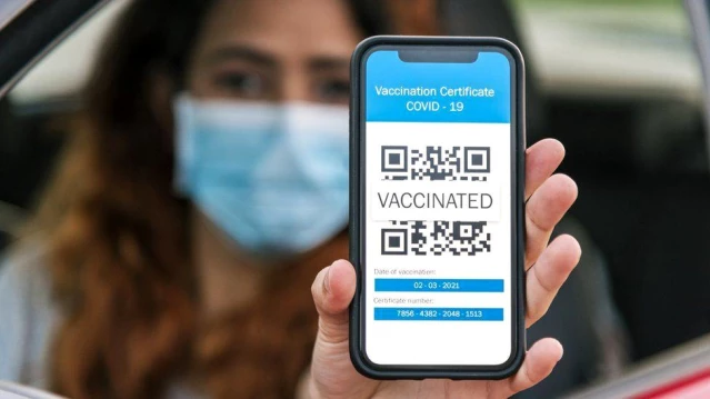 İngiltere'de sahte aşı sertifikaları internet üzerinden satışta