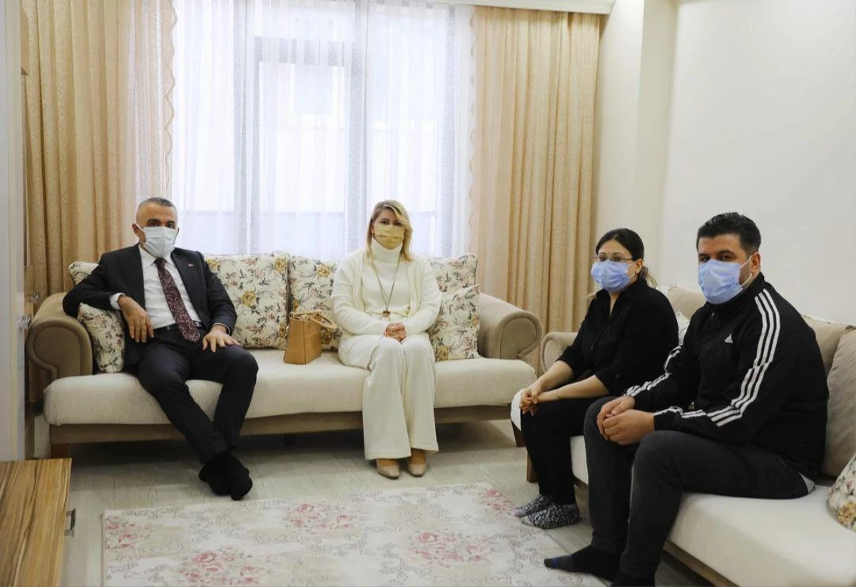 Son dakika haber | Kırklareli Valisi Osman Bilgin\'den şehit ailesine ziyaret