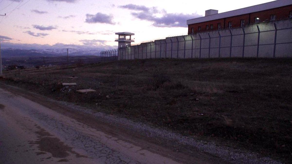 Kosova, hapishane hücrelerini Danimarka\'ya kiralamak için anlaştı
