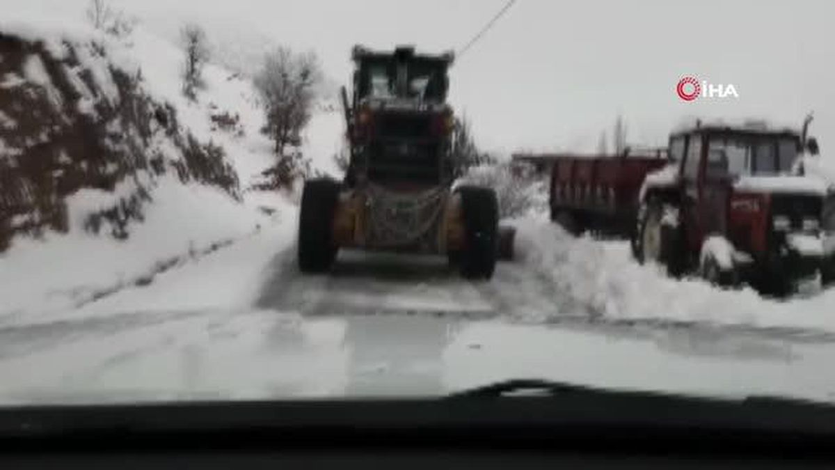 Malatya'da kar nedeniyle 15 köy yolu ulaşıma kapandı