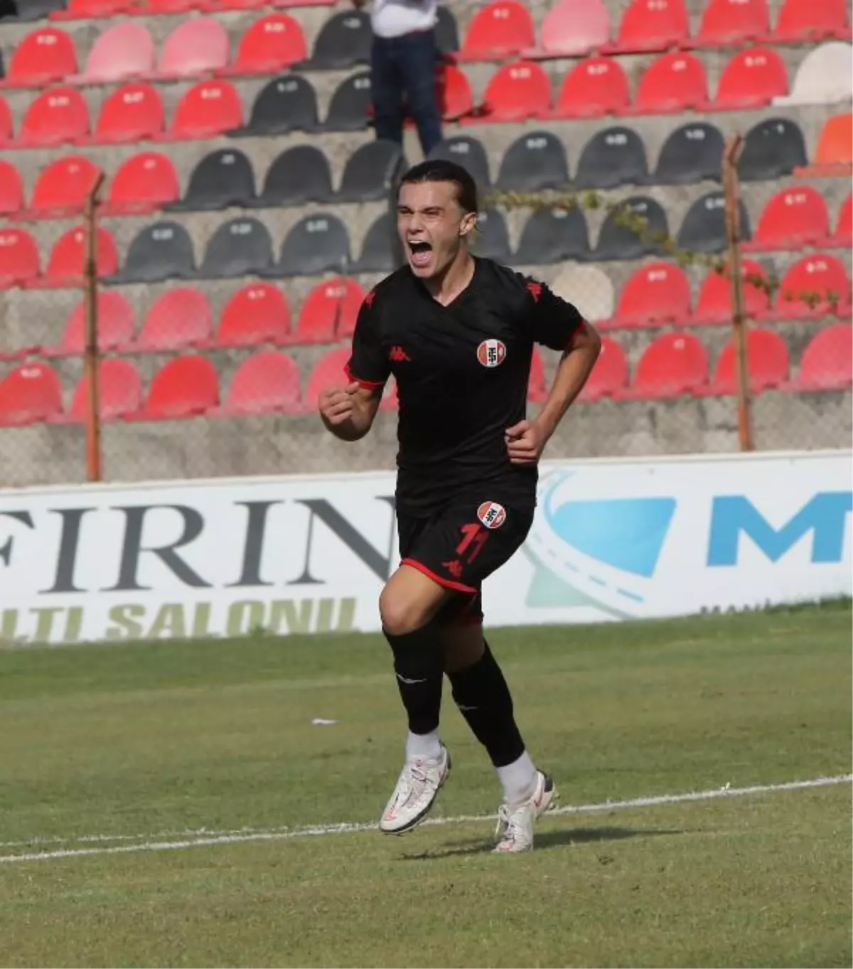 Turgutluspor\'da Sarper\'e milli davet