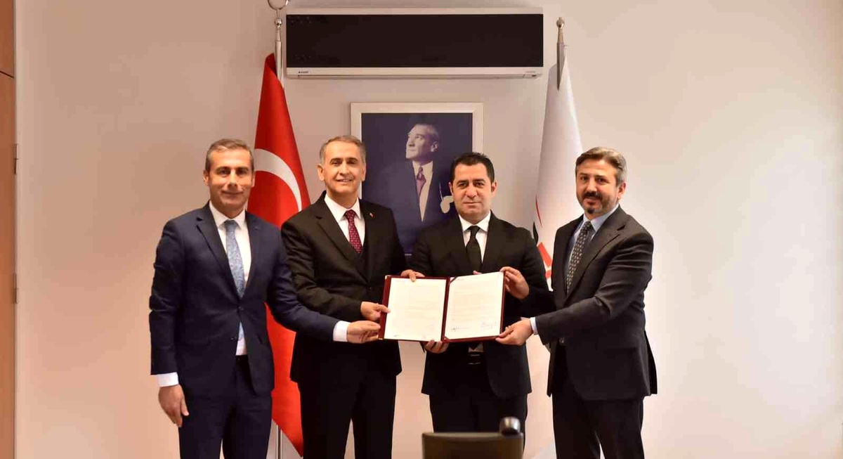 Adıyaman\'a 7 adet gençlik merkezi yapılıyor