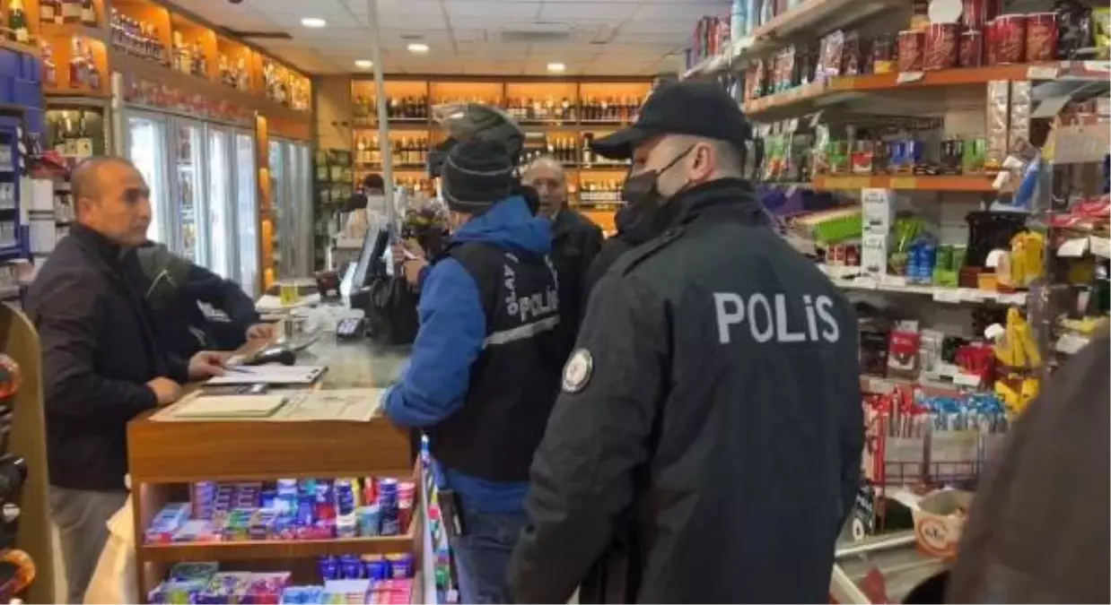 ATAŞEHİR\'DE SAHTE ALKOL DENETİMİ YAPILDI