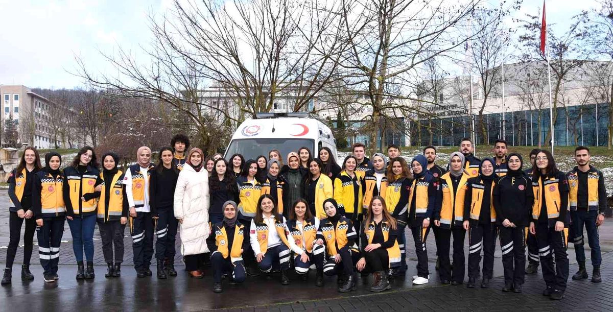 Düzce Üniversitesi\'nde Paramedik Günü kutlandı