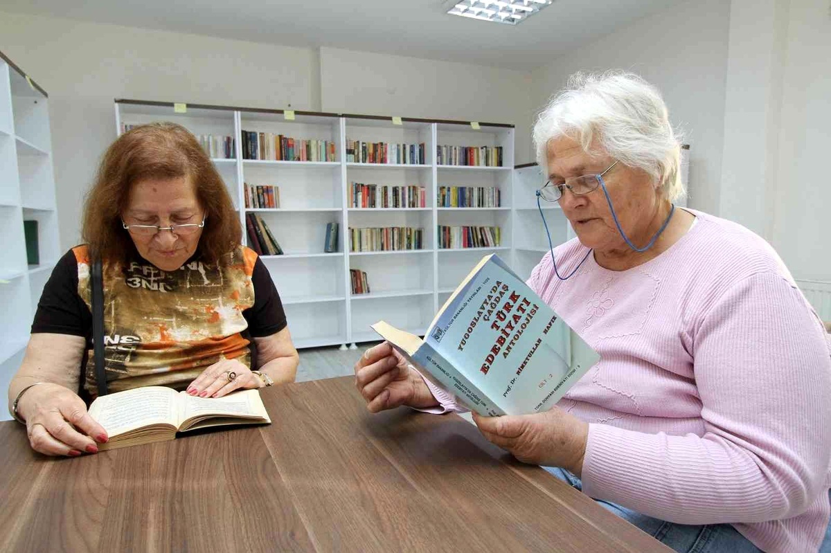 Gaziemir\'in yaş dostu hizmetleri tekrar başladı