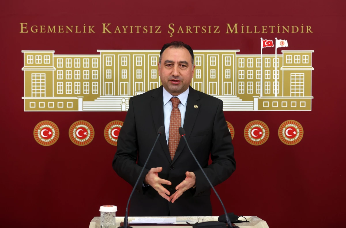 HDP\'li Kenanoğlu: "Her yıl olduğu gibi 2022 yılı bütçesinde de Aleviler yok"