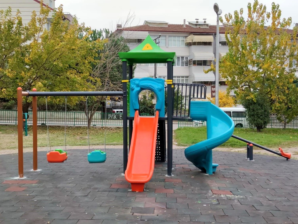 Plevne Parkı\'nda yenileme çalışması yapıldı