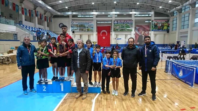 Raketlere Türkiye şampiyonası için vurdular