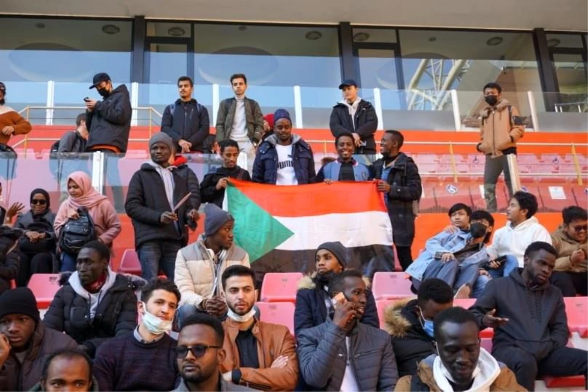 Sudanlı öğrencilerden Kayserispor\'a destek