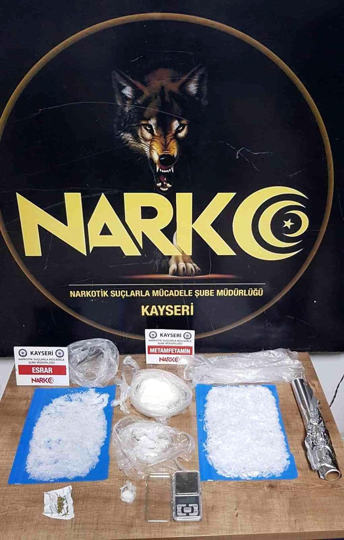 Uyuşturucu taciri 2 şahıs yakalandı