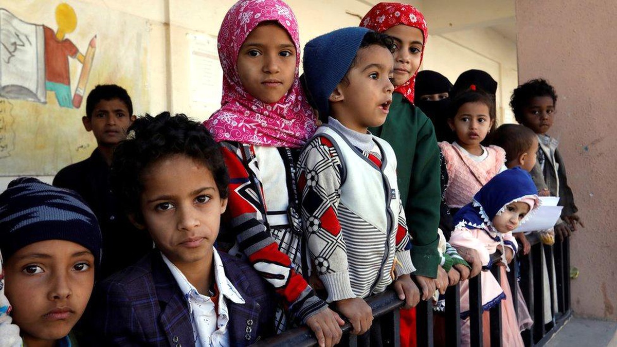 Yemen\'de açlık çekenlere gıda yardımı kesiliyor