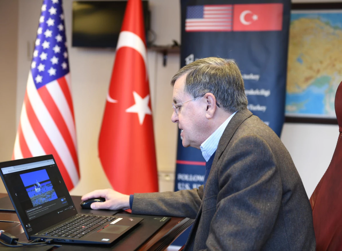 ABD\'nin Ankara Büyükelçisi Satterfield, AA\'nın "YılınFotoğrafları" oylamasına katıldı