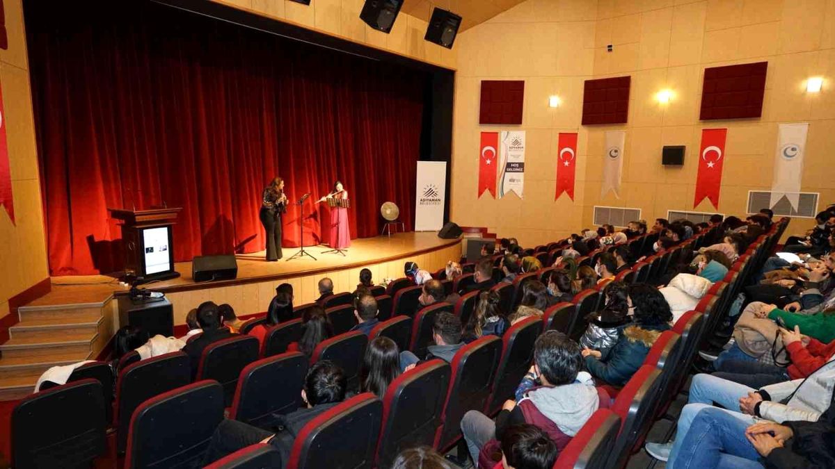 Adıyaman\'da \'Flute Duo\' konseri