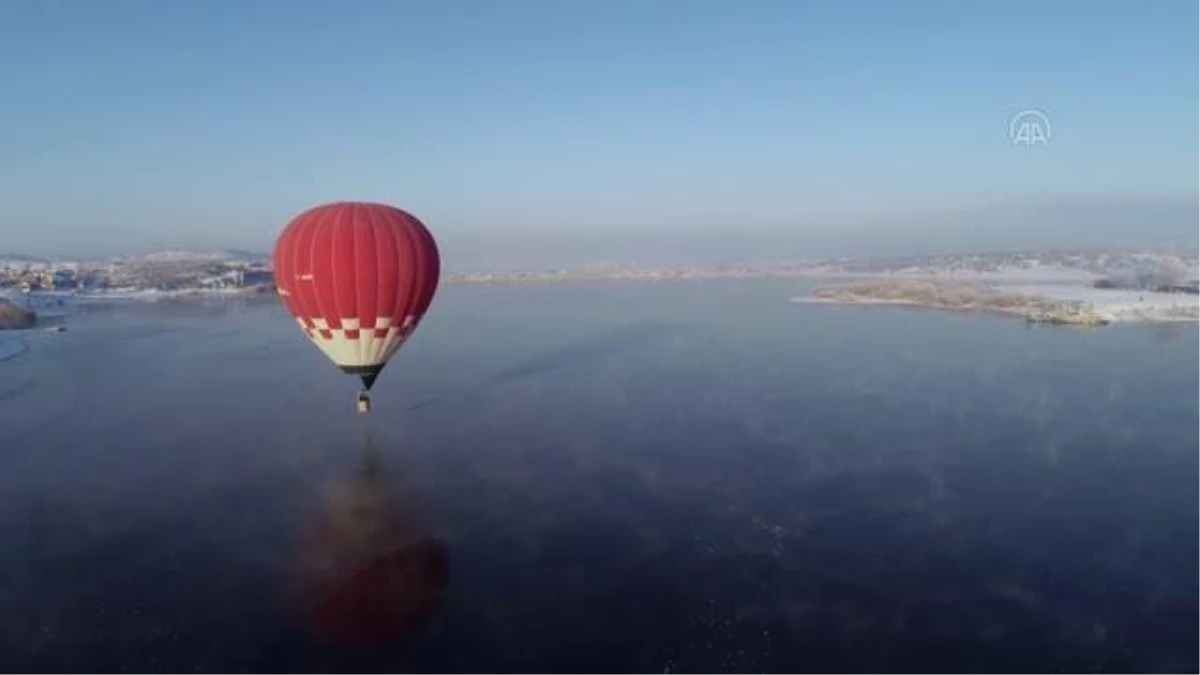 AFYONKARAHİSAR - Frig Vadisi\'nde sıfırın altında 16 derecede balon uçuşu