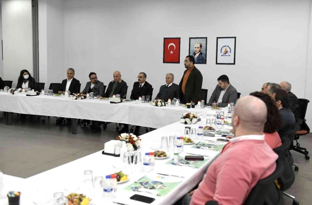 Başkan Uysal: ASSİM, Antalya'nın turizm alanındaki düşünce kuruluşu olabilir 