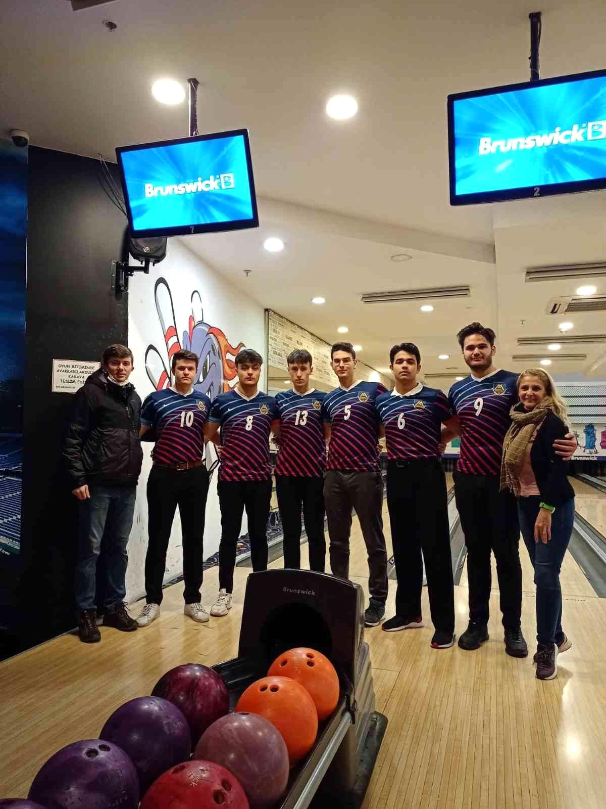 Bowlingde üstün başarı