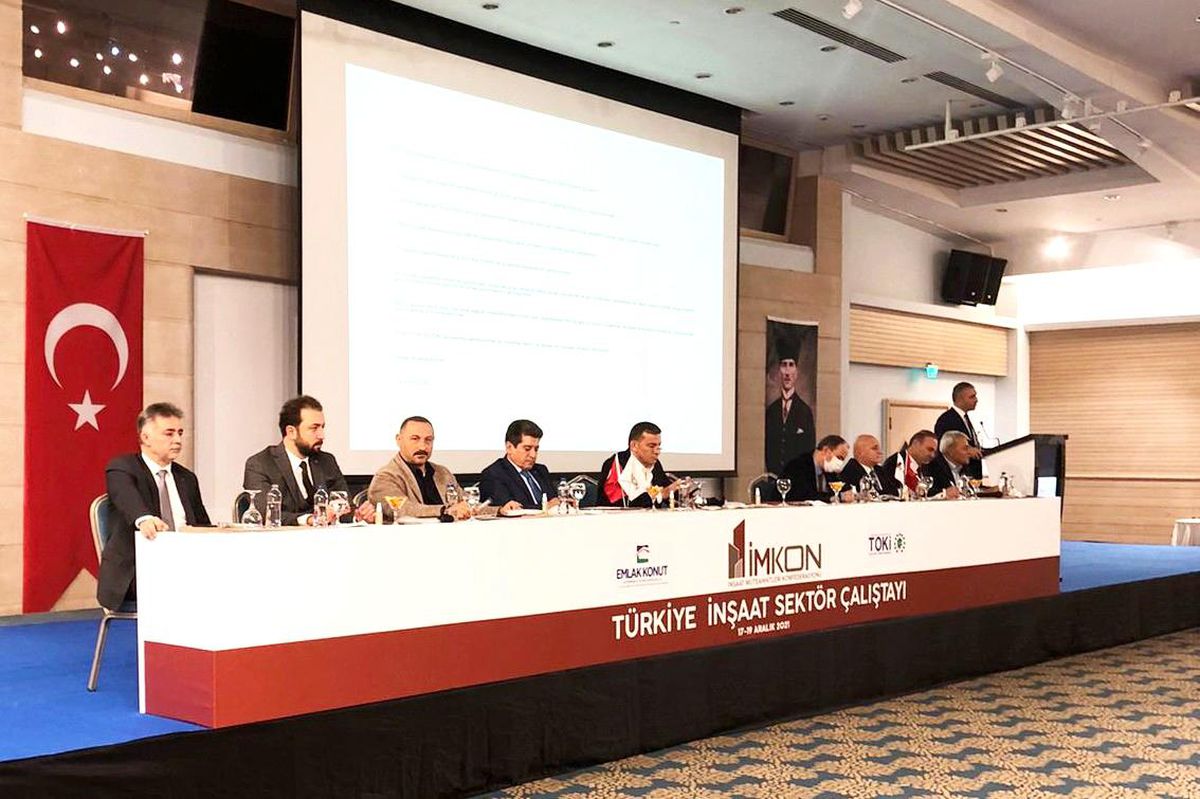 Bülbüloğlu: 'Büyük ve güçlü Türkiye'nin inşaası için çalışıyoruz'