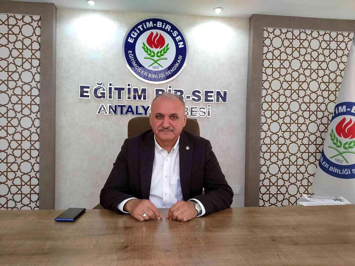 Eğitim Bir Sen Antalya Şube Başkanı Miran: "Memur ve emekli ek zam bekliyor"