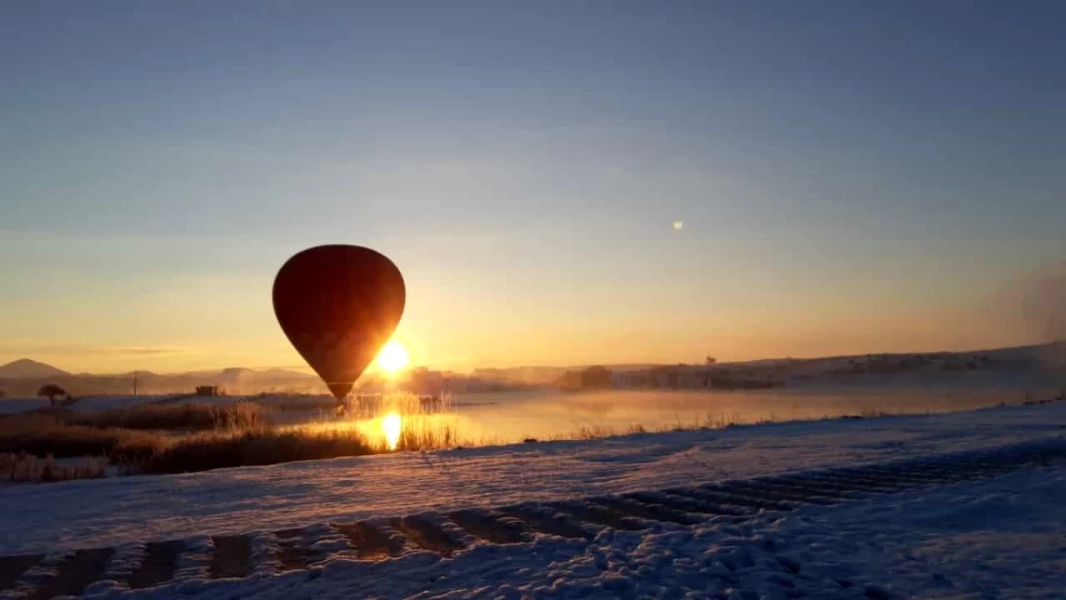 Eksi 15 derecede sıcak hava balonu keyfi