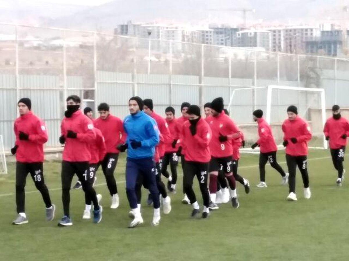 Elazığspor\'da ikinci yarı hazırlıkları başladı