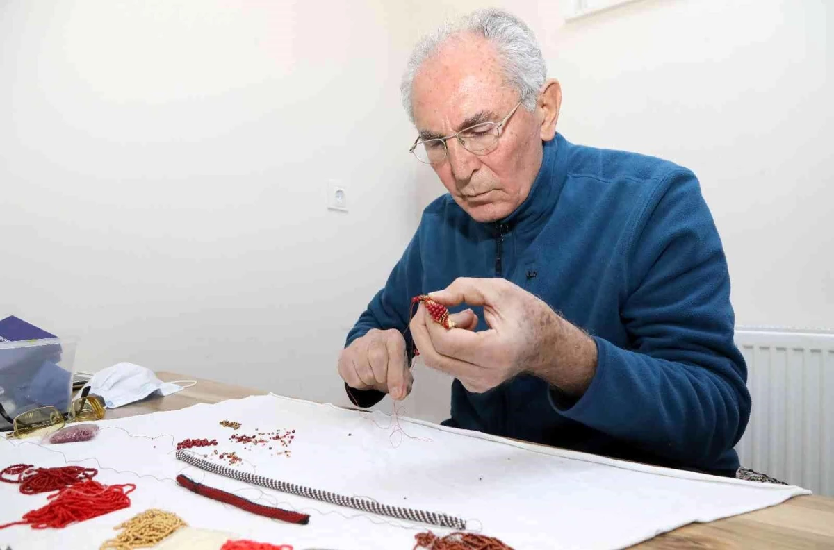 Emekli arkeolog Çankaya Evi\'nde üretime katılıyor