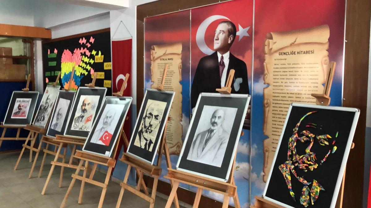 Germencik\'te "Çizgimiz Mehmet Akif Ersoy" resim sergisi açıldı