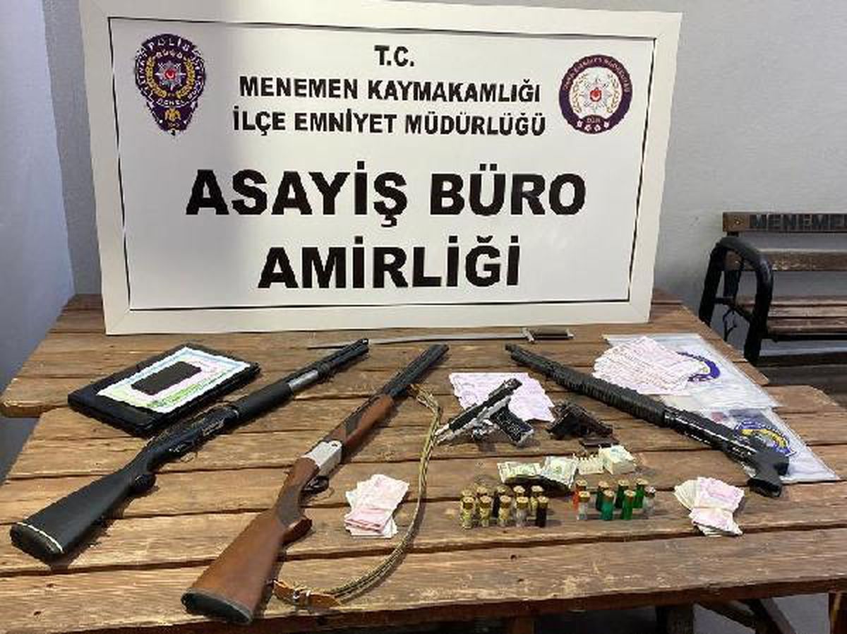 Son dakika: İzmir\'de suç örgütüne eş zamanlı operasyon; 4 gözaltı