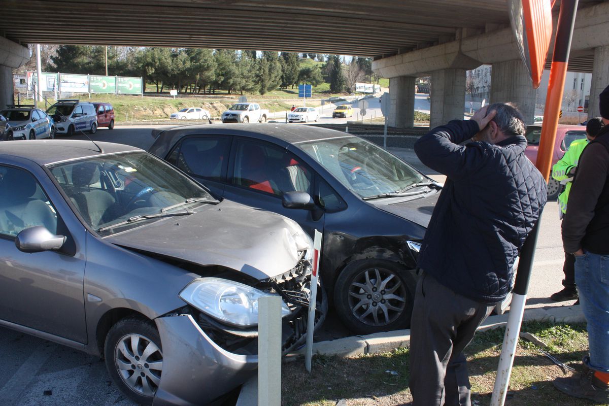 Keşan\'daki trafik kazasında 2 kişi yaralandı