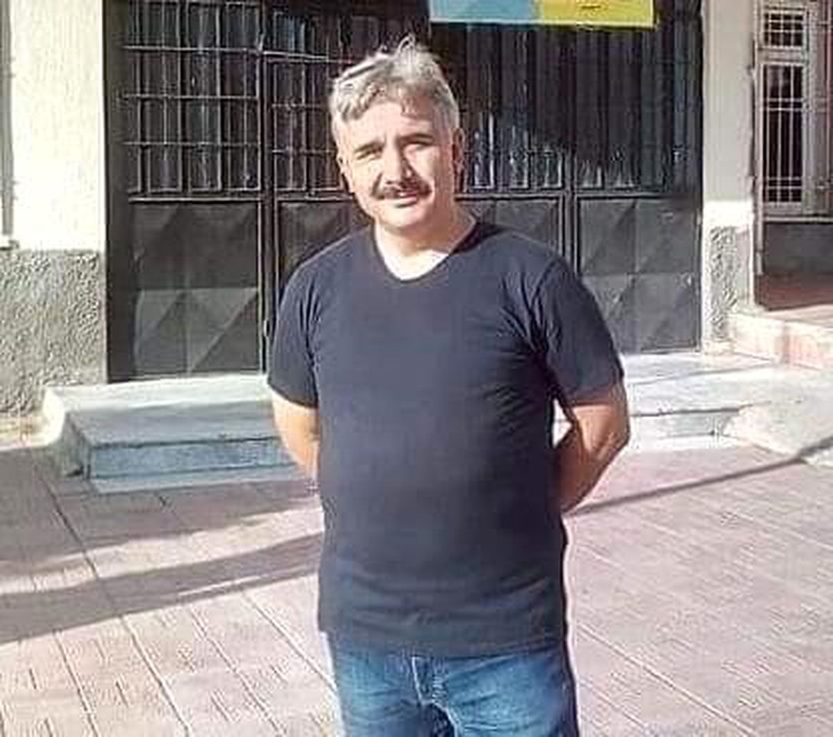 Muammer öğretmen kalbine yenik düştü