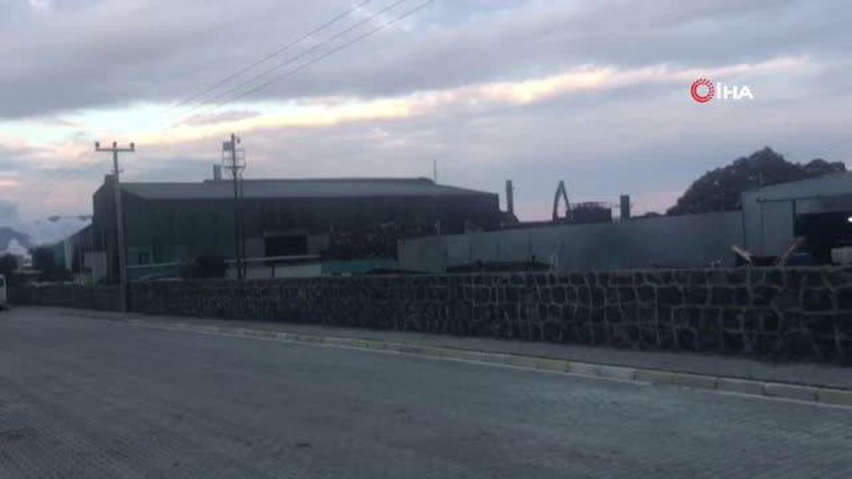 Osmaniye'de geri dönüşüm fabrikasında patlama: 6 yaralı