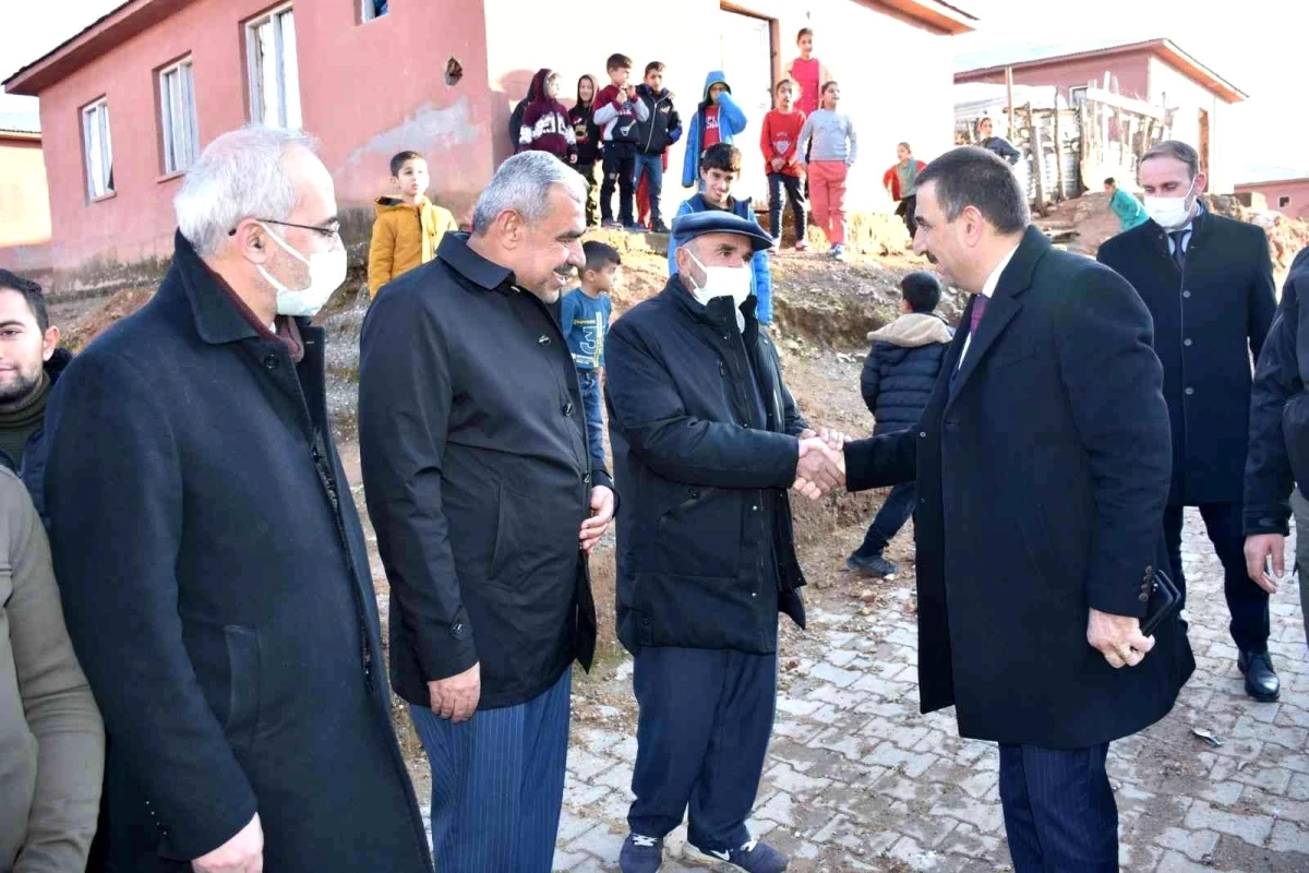 Vali Hacıbektaşoğlu, Afetevler Mahalle Sakinleriyle Bir Araya Geldi