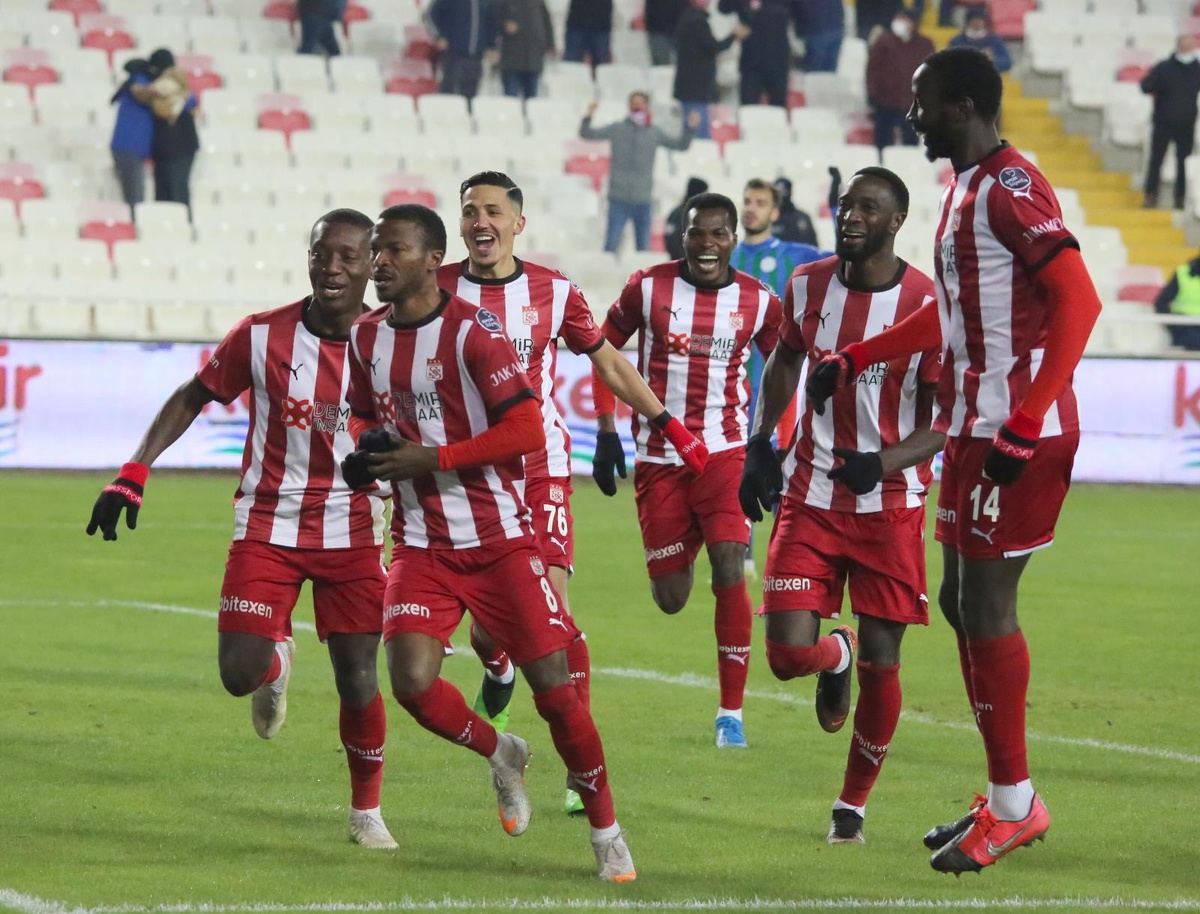 Sivasspor\'da yenilmezlik serisi 5 maça çıktı