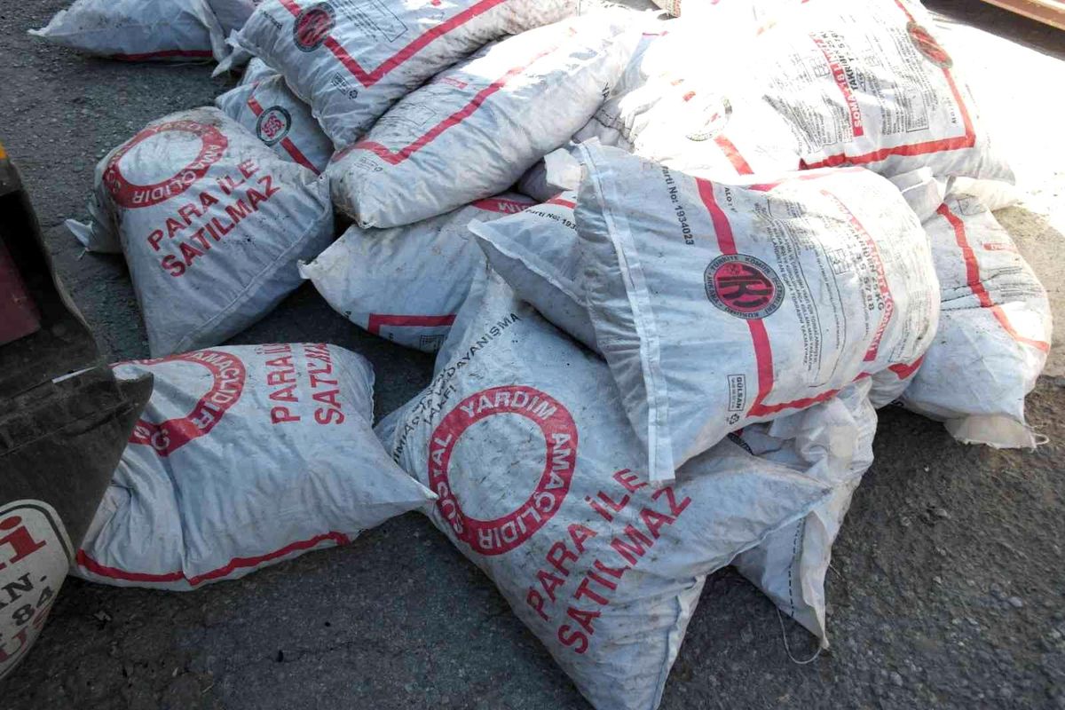 Tarsus\'ta 7 bin 780 ton kömür dağıtıldı